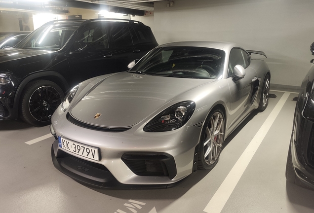 Porsche 718 Cayman GT4
