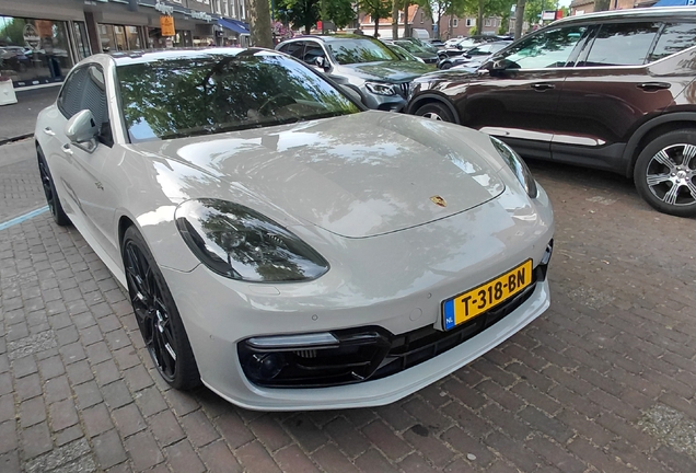 Porsche 971 Panamera Turbo S E-Hybrid Sport Turismo MkI