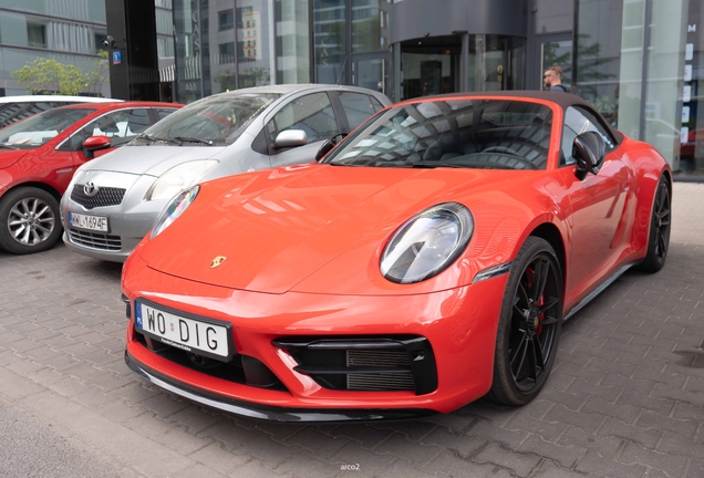 Porsche 992 Carrera 4 GTS Cabriolet MkI