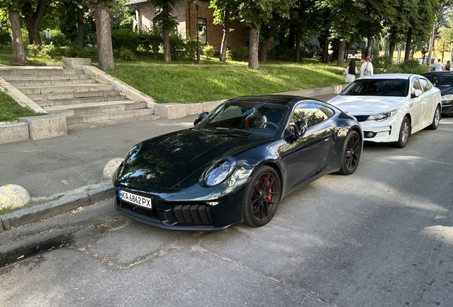 Porsche 992 Carrera 4 GTS MkII