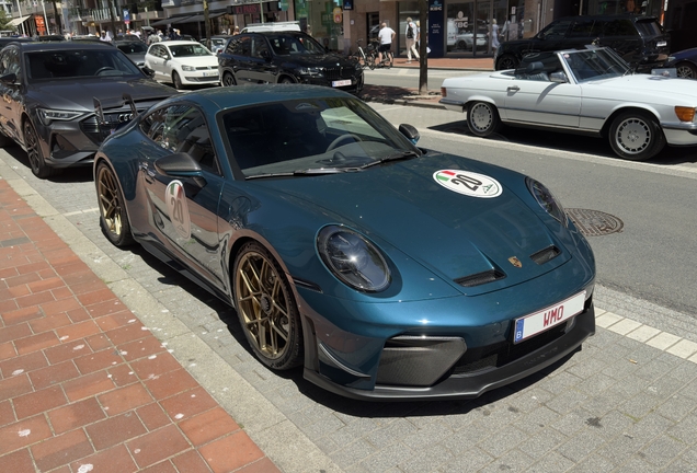 Porsche 992 GT3 MkII Manthey Racing