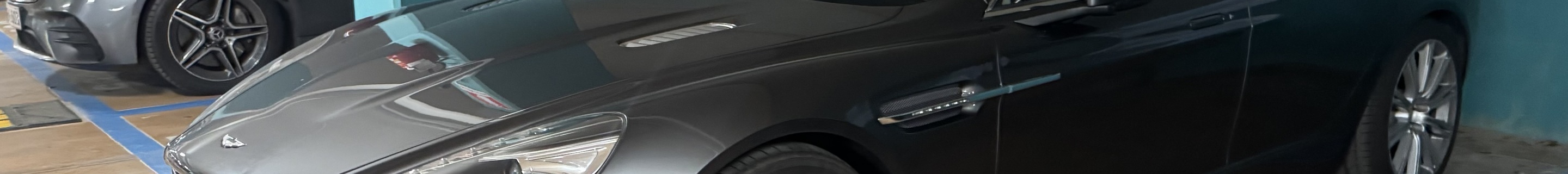 Aston Martin Rapide
