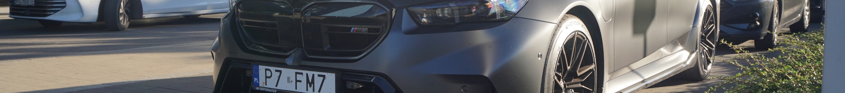 BMW M5 G90