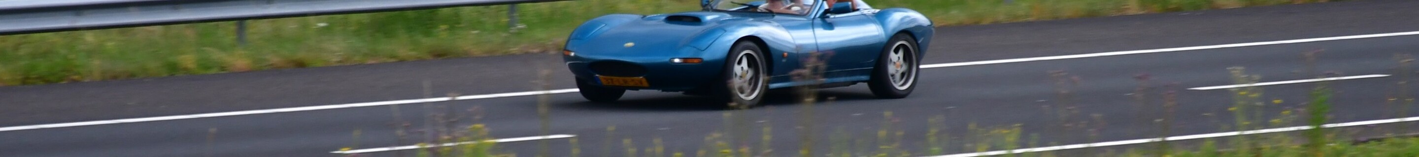 Ginetta G33
