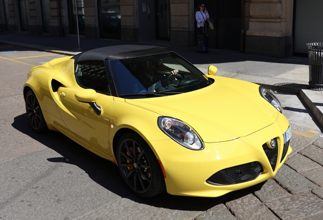 Alfa Romeo 4C Spider