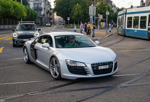 Audi R8