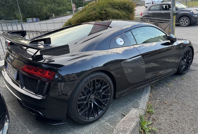 Audi R8 V10 Plus 2015