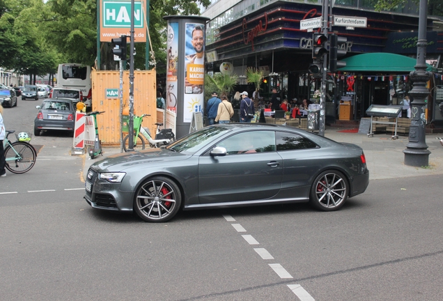 Audi RS5 B8 2012