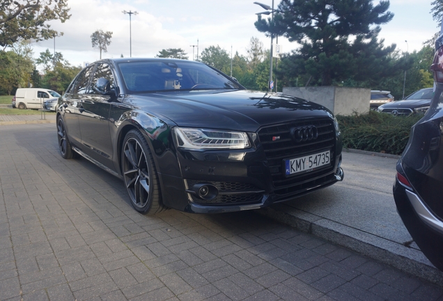 Audi S8 D4 Plus