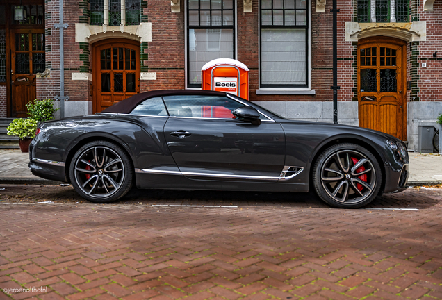 Bentley Continental GTC 2019