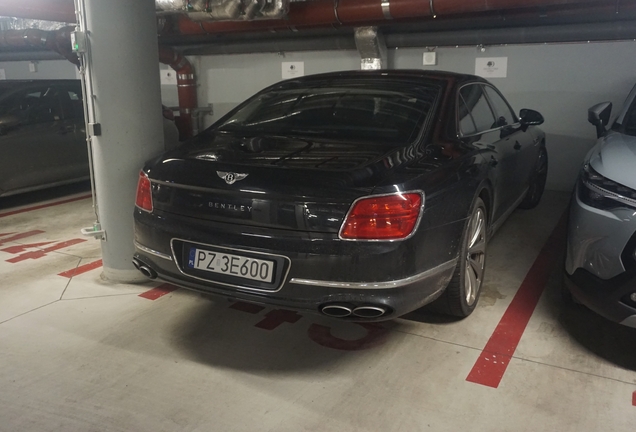 Bentley Flying Spur V8 2021 First Edition