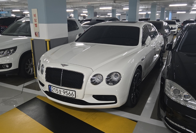 Bentley Flying Spur V8 S