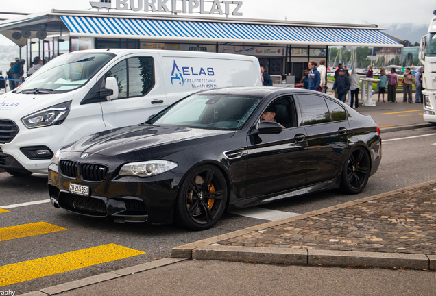 BMW M5 F10 2011