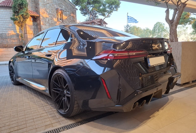BMW M5 G90
