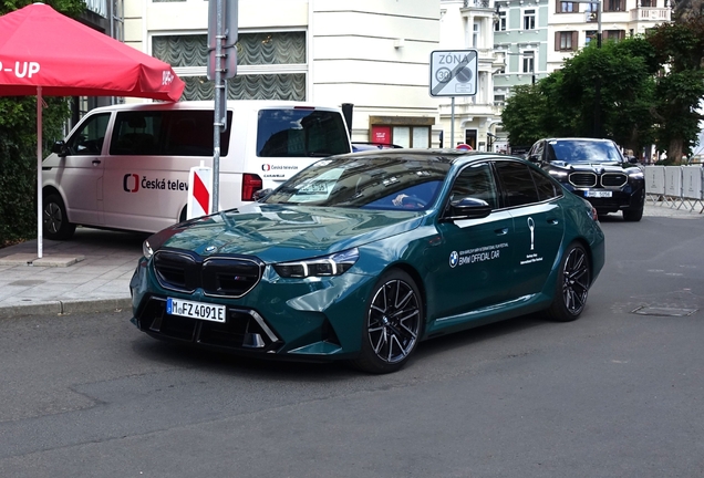 BMW M5 G90