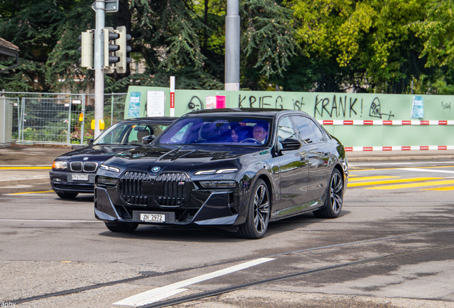 BMW M760e xDrive