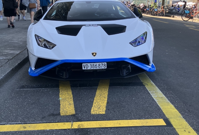 Lamborghini Huracán LP640-2 STO