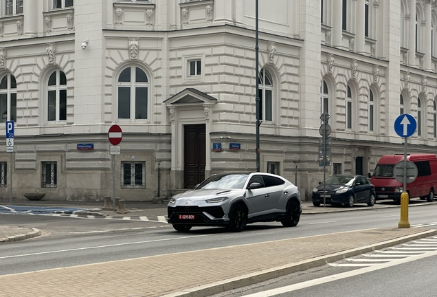 Lamborghini Urus Performante