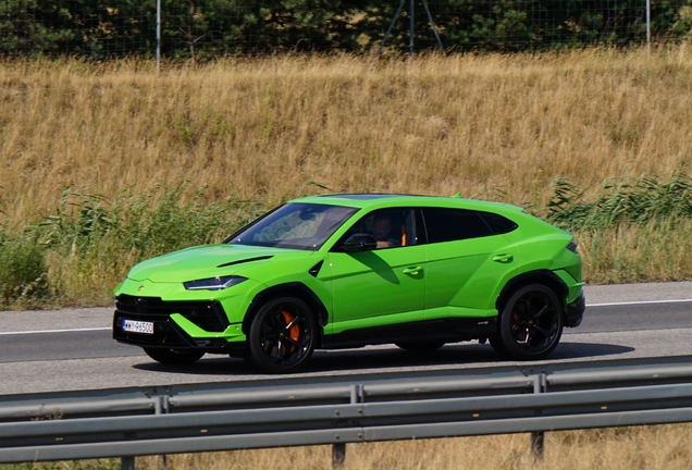Lamborghini Urus S