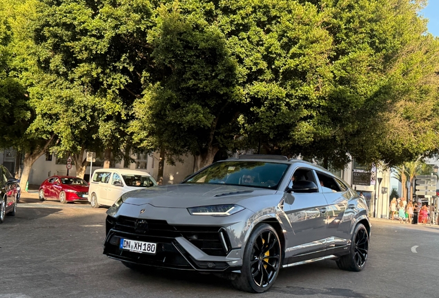 Lamborghini Urus S