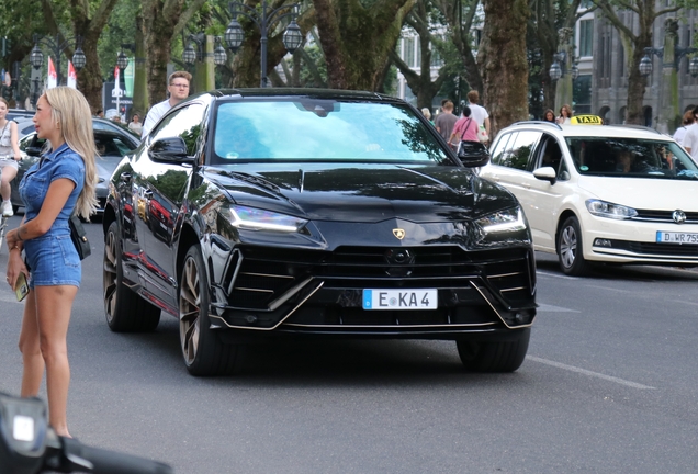 Lamborghini Urus S