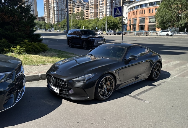 Mercedes-AMG GT 63 C192