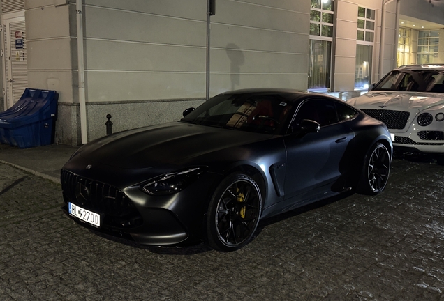 Mercedes-AMG GT 63 C192