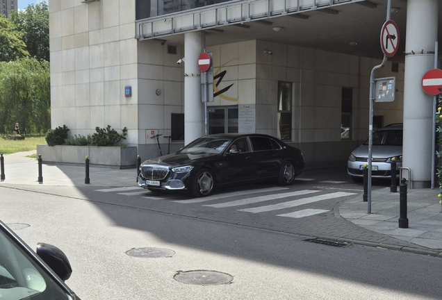 Mercedes-Maybach S 680 X223