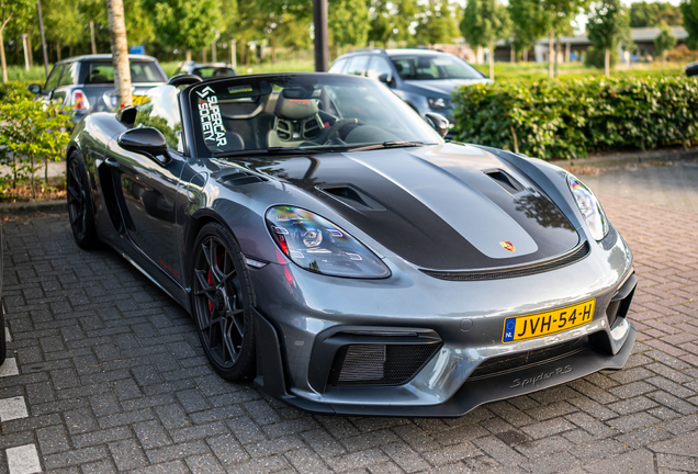 Porsche 718 Spyder RS Weissach Package