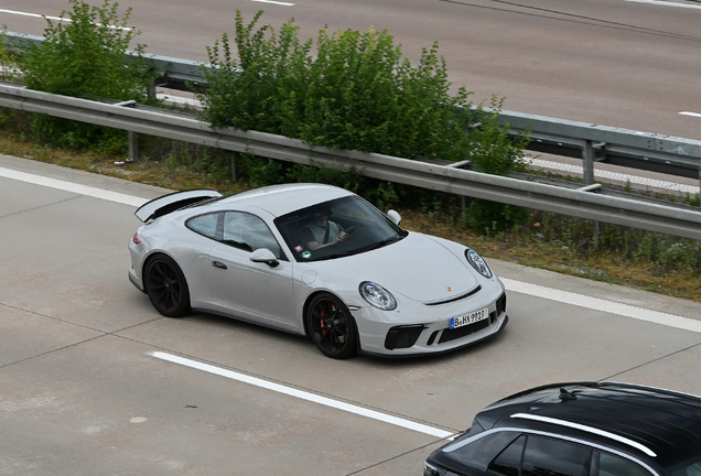Porsche 991 GT3 Touring