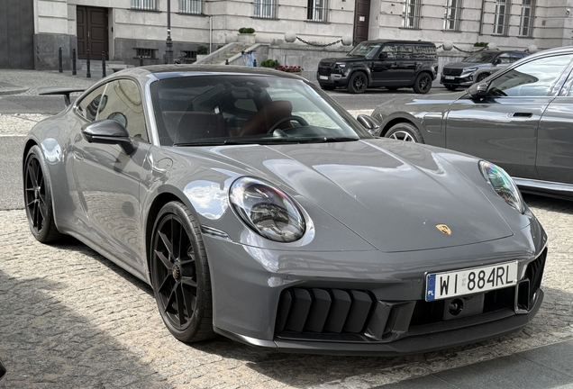 Porsche 992 Carrera 4 GTS MkII