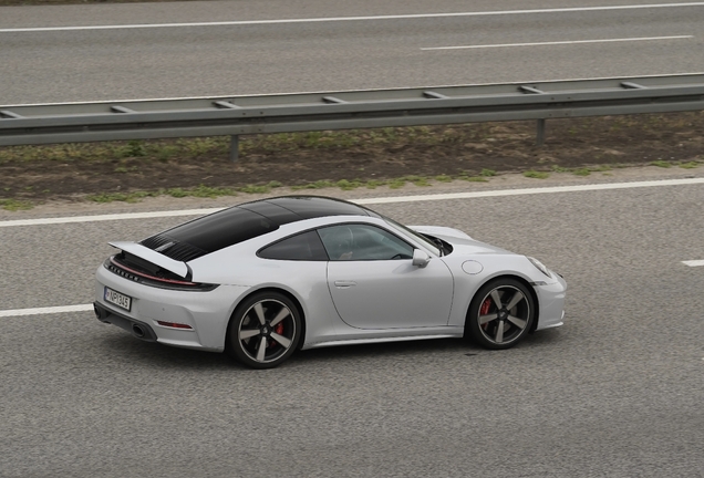 Porsche 992 Carrera S MkI