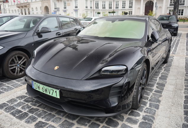 Porsche Taycan GTS Sport Turismo MkI
