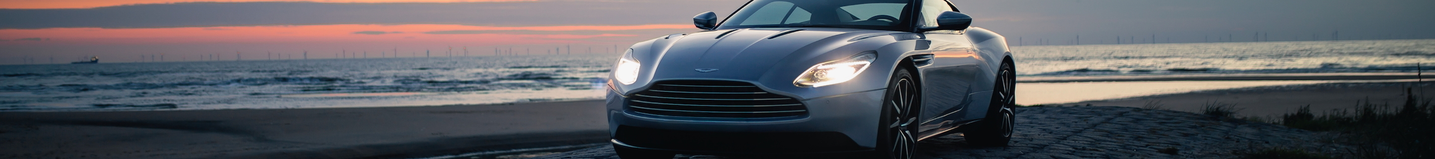 Aston Martin DB11