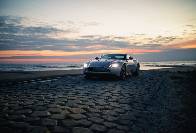 Aston Martin DB11