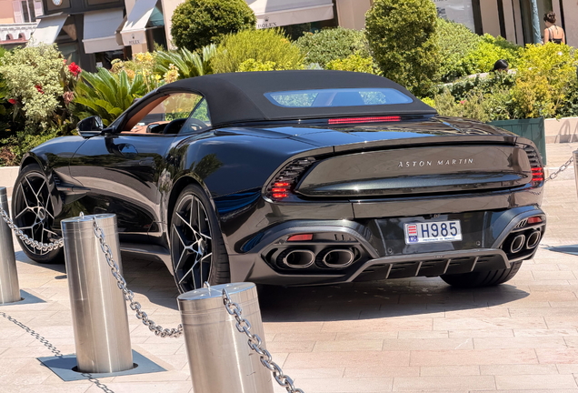 Aston Martin Vanquish Volante 2025