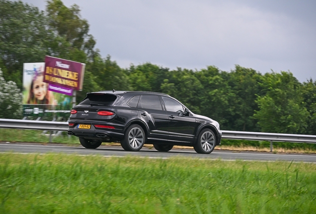 Bentley Bentayga Azure