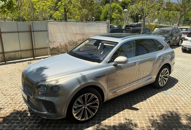Bentley Bentayga Hybrid 2025 Atelier Edition