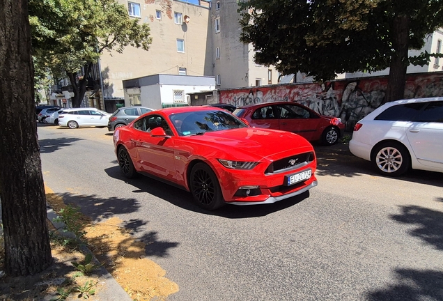 Ford Mustang GT 2015