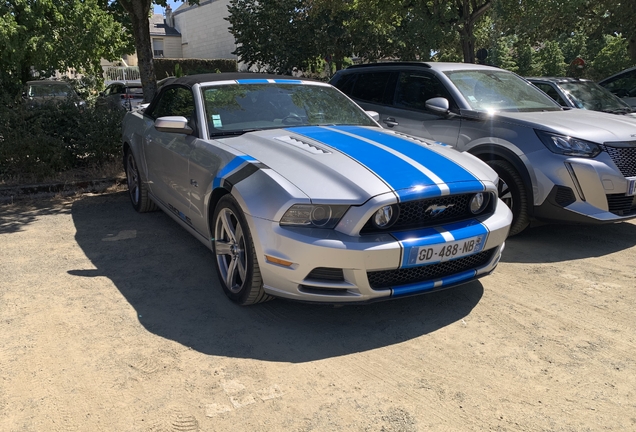 Ford Mustang GT Convertible 2013