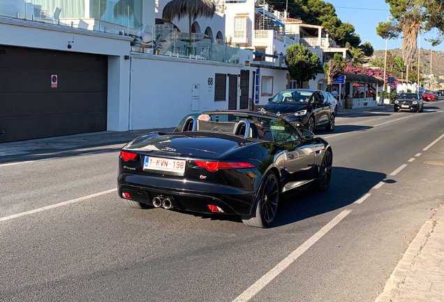 Jaguar F-TYPE S Convertible