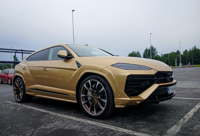 Lamborghini Urus SE