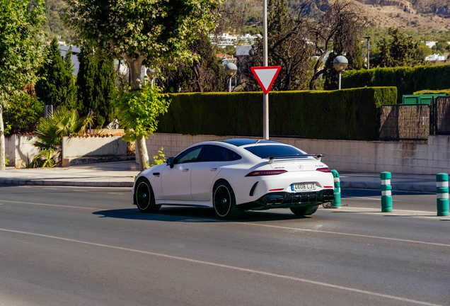Mercedes-AMG GT 63 S X290