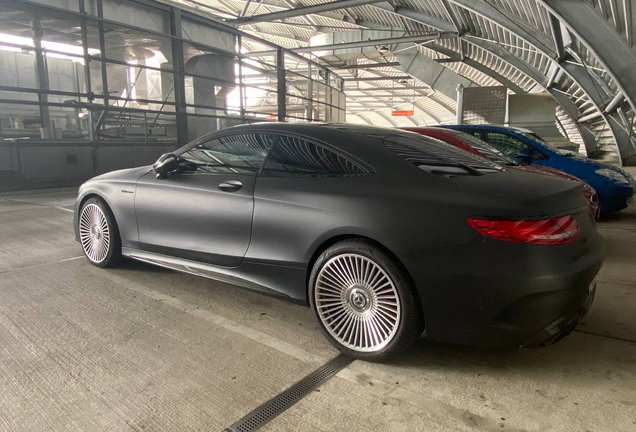 Mercedes-AMG S 63 Coupé C217