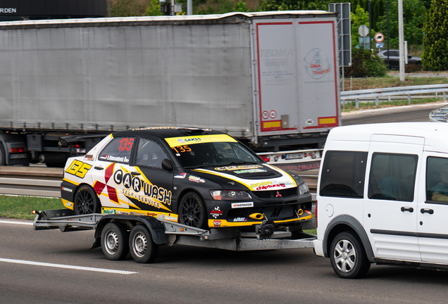 Mitsubishi Lancer Evolution IX Rally