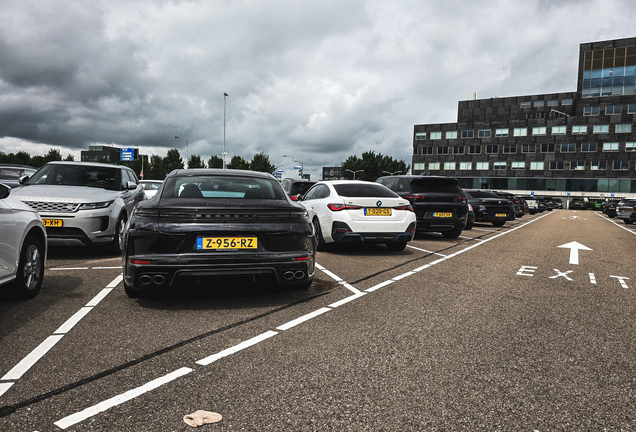 Porsche 972 Panamera Turbo E-Hybrid