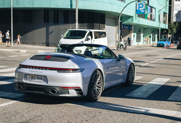 Porsche 992 Carrera 4S Cabriolet MkI