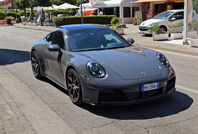 Porsche 992 Carrera 4S MkII