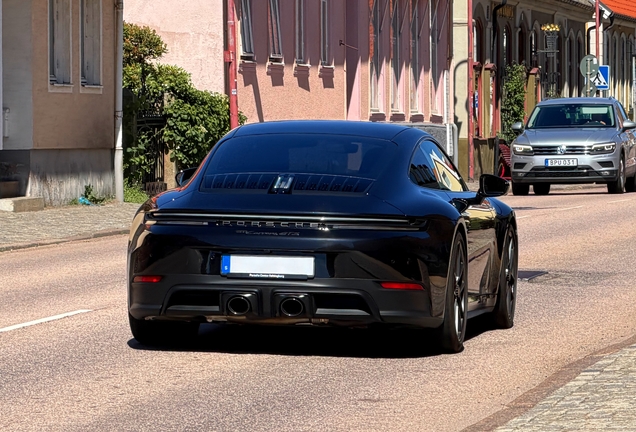Porsche 992 Carrera GTS MkII