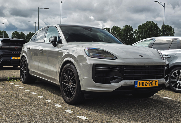 Porsche Cayenne Coupé Turbo E-Hybrid
